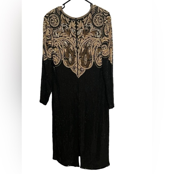 Cache vintage 100% silk black and gold long sleeve fully sequins and beaded gown - Picture 2 of 16